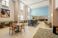 Hampton Inn & Suites New Albany Columbus - parking