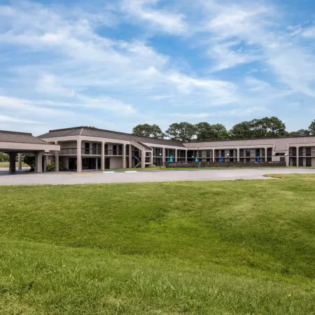 Days Inn by Wyndham Norfolk Airport