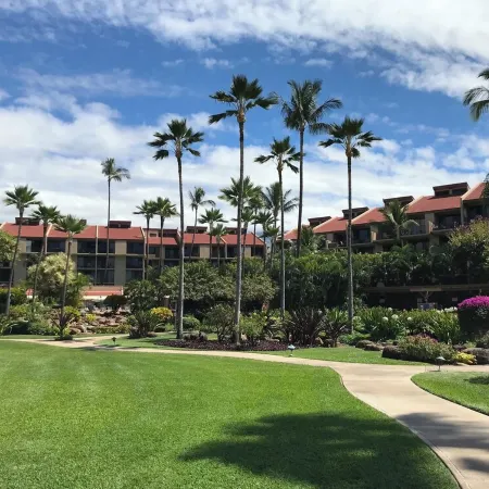 Beautiful Beaches - Pool - Hot Tubs - Resort Amenities - Kamaole Sands 3-207
