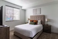 Landing Modern 1bd, Gym - Gym