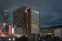 City Express Plus by Marriott Monterrey Centro - 3-Star