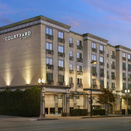 Courtyard by Marriott Los Angeles Pasadena Old Town