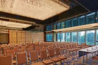 Renaissance Dhaka Gulshan Hotel - business