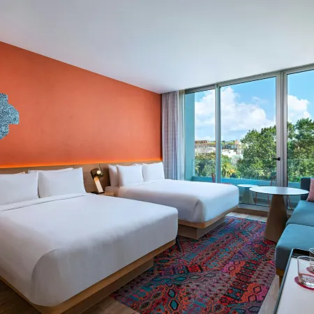 Aloft Playa del Carmen