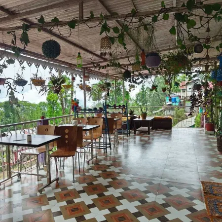 Kusuman Homestay