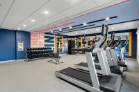 Hampton Inn & Suites by Hilton Corona - gimnasio