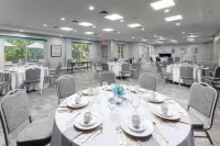 Hilton Garden Inn Columbus - breakfast
