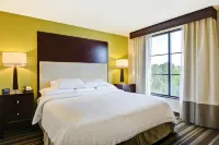 Embassy Suites by Hilton Savannah Airport - بار