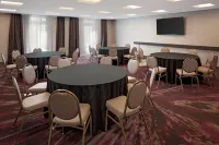 Homewood Suites by Hilton Ronkonkoma - Haustierfreundliche