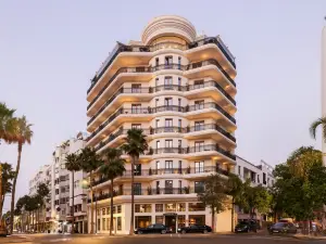 Le Square By Onomo Collection