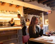 Inn & Spa at Loretto - بار