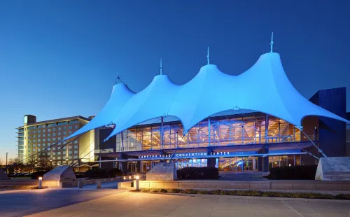 Embassy Suites by Hilton Hampton Convention Center - Lemmikkieläimet sallittu