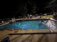 Charming Pondview Cabin - Pools