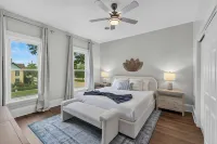 Luxury Lake Geneva Home  7 Beds - 4-Star