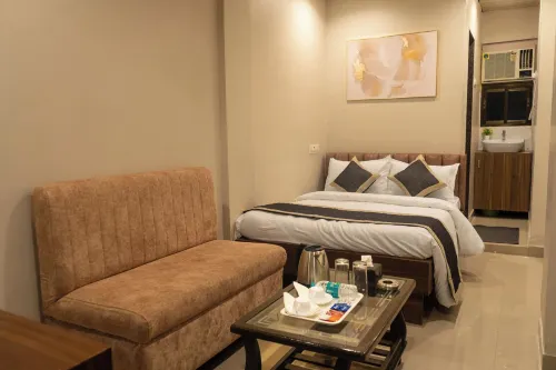 Hotel Meriton Star - 2-Star
