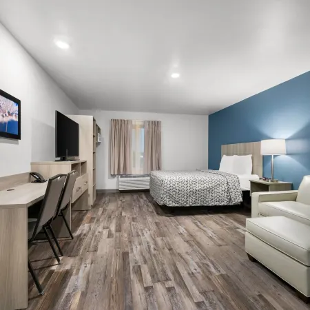 WoodSpring Suites Dearborn Detroit