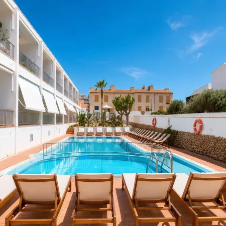 Hotel S'Algaret