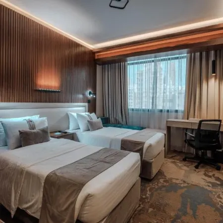 Kuwait Continental Hotel