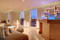 The Address Boutique Hotel - Quầy bar