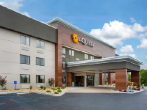 La Quinta Inn & Suites by Wyndham Roanoke Salem セーレムのホテル