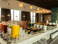 Holiday Inn - the niu, FENDER AMSTERDAM by IHG Hotels near AMOLF