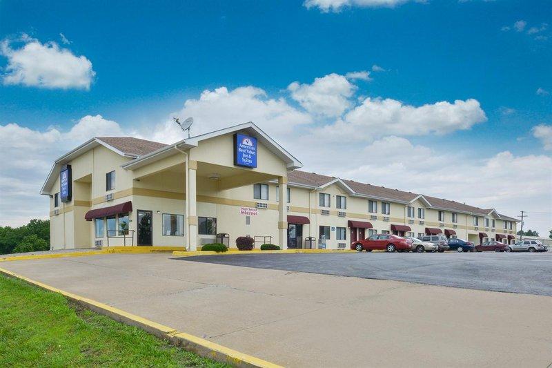 Americas Best Value Inn & Suites Harrisonville