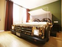 上海迪宫酒店 - 吉普车主题大床房