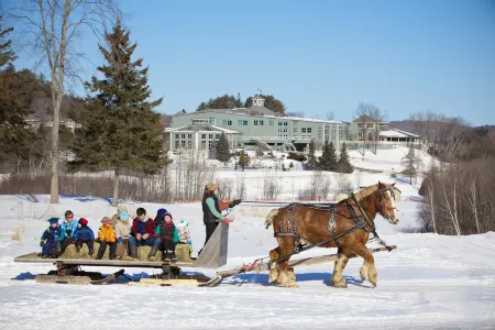 Deerhurst Resort Отели в г. Хантсвилл