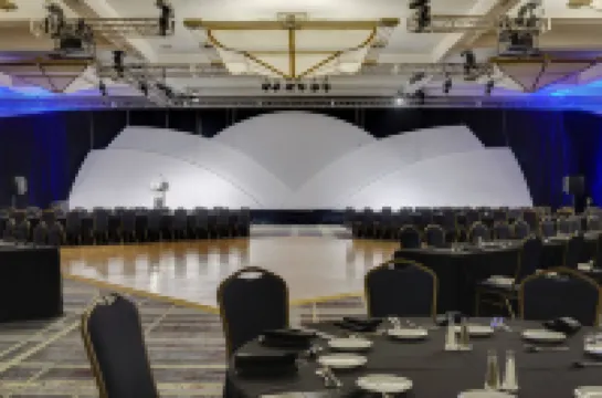 Detroit Marriott at the Renaissance Center