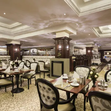 Ramada Hotel & Suites by Wyndham Bucharest North