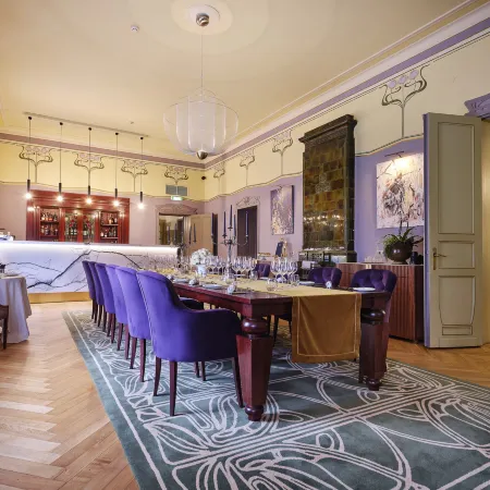 Villa Ammende Restaurant and Hotel