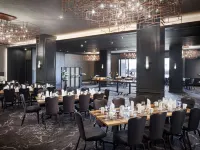 The Logan Philadelphia, Curio Collection by Hilton Hotels near Mutter Museum