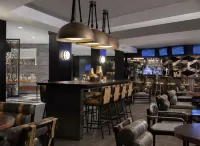 Hilton Boston Back Bay - Barer