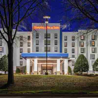 Hampton Inn & Suites Concord Charlotte Hotel Exterior