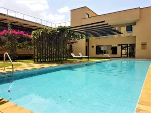 DoubleTree by Hilton Nairobi Hurlingham
