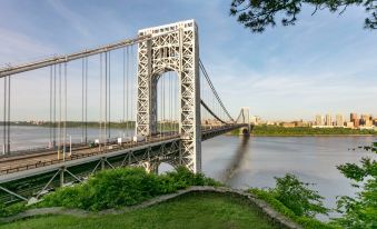 Hyatt Place Fort Lee/George Washington Bridge