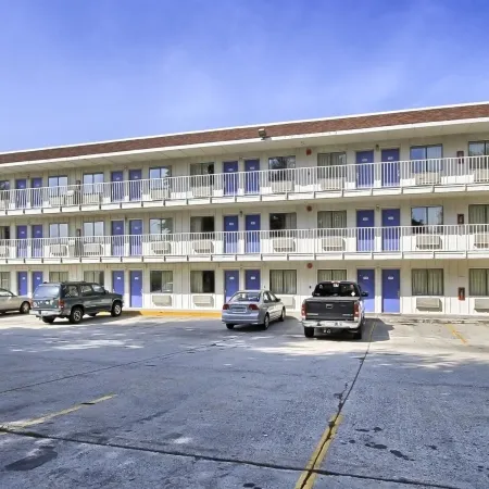 Motel 6 New Cumberland, PA - Harrisburg - Hershey South