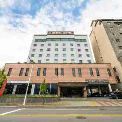 クラウン ホテル Hotel Exterior