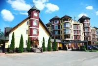 Avshar Hotel Hotels near Ski Stadium
