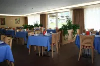 Welcome Hotel Täsch by Täscherhof - breakfast