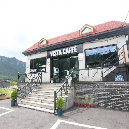 Jeongeup Naejang Landscape Pension