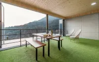 Yangpyeong Solberg Pool Villa