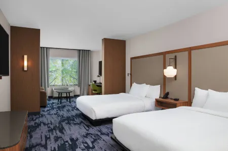 Fairfield Inn & Suites Lebanon Near Expo Center Отели в г. Майерстаун