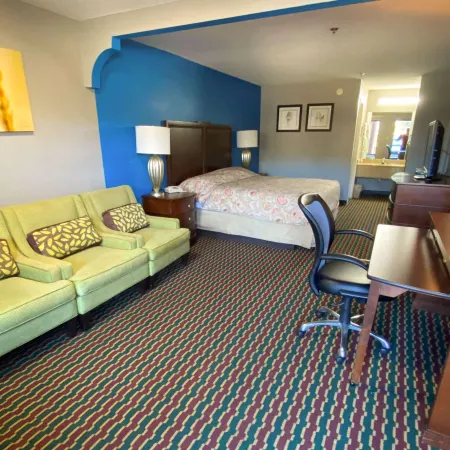 Magnuson Hotel Marietta