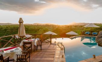 Escarpment Luxury Lodge Manyara