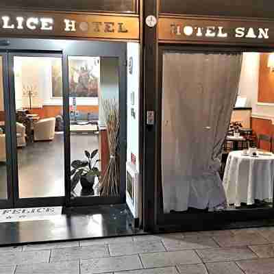 Hotel San Felice Hotel Exterior