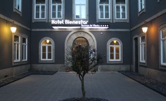 Hotel Bienestar Termas De Vizela - Housity