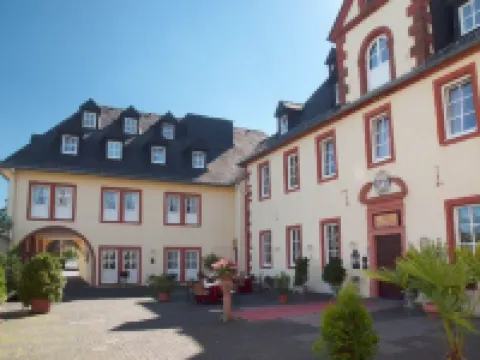 Schloßhotel Kurfürstliches Amtshaus Dauner Burg Hotels in Daun