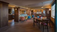 Harper's Steakhouse with Rooms, Haslemere Hotels in Hindhead