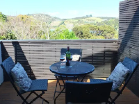 Le Chalet Waiheke Apartments Hotels in Waiheke Island